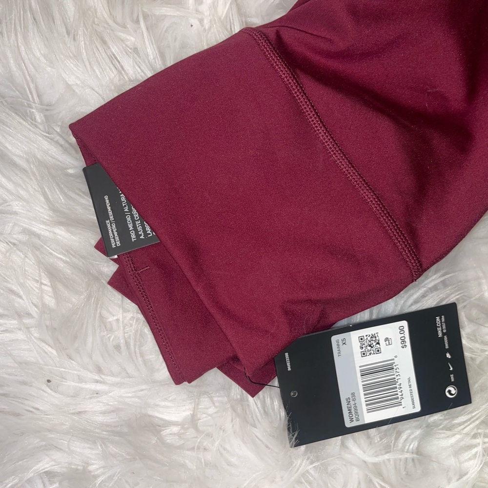 Nike Dry-Fit leggings